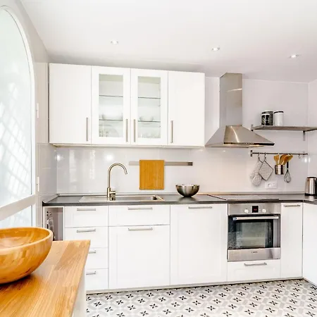 Prázdninový dům Tropical Getaway Townhouse In Nueva Andalucia Close To Naranjos Golf