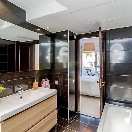 Tropical Getaway Townhouse In Nueva Andalucia Close To Naranjos Golf